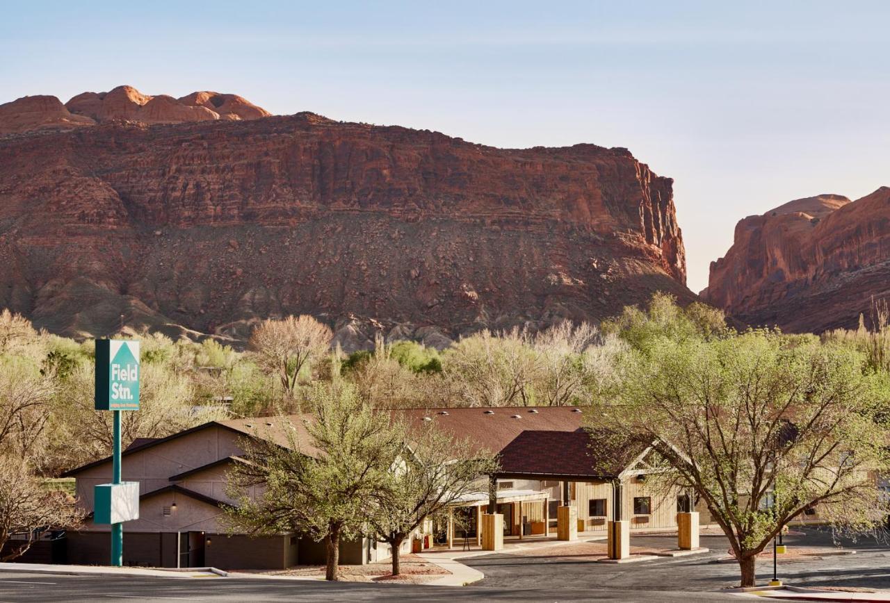 Field Station Joshua Tree Hotel ยุคคาแวลลีย์ ภายนอก รูปภาพ