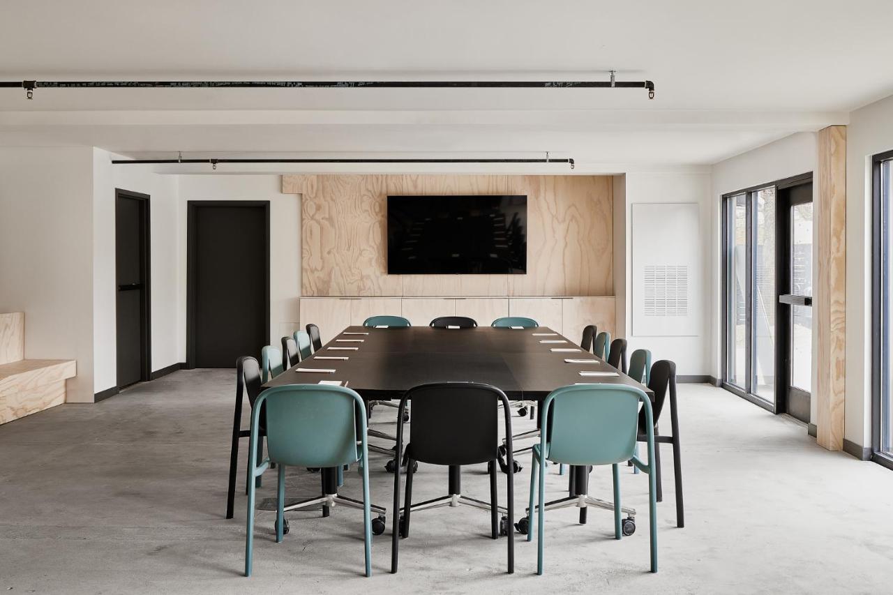 Field Station Joshua Tree Hotel ยุคคาแวลลีย์ ภายนอก รูปภาพ